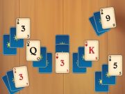 เล่นไพ่คนเดียววันหยุด  เกมออนไลน์