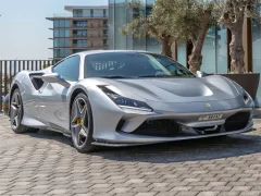 Ferrari F8 Tributo Puzzle เกมออนไลน์