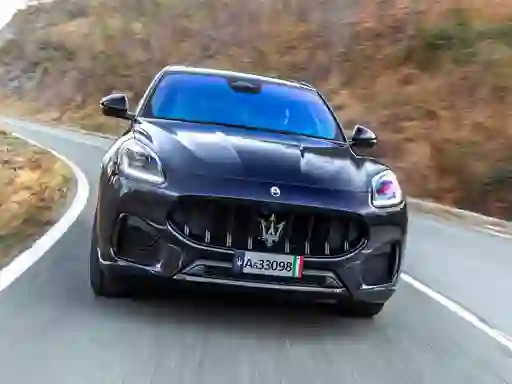 Maserati Grecale Puzzle เกมออนไลน์