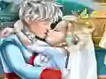 Ice Queen Wedding Kiss เกมออนไลน์