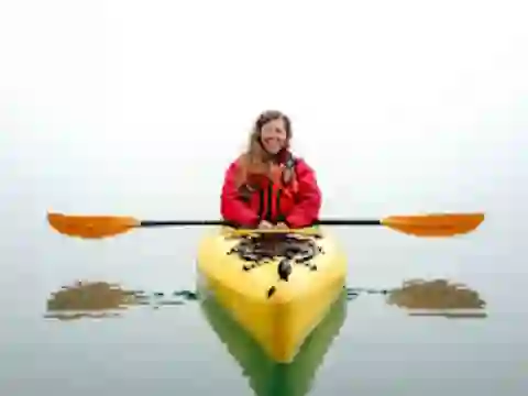Kayak Kayaking Lake Jigsaw เกมออนไลน์