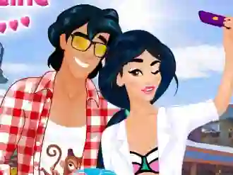 Couple Travel Selfie เกมออนไลน์