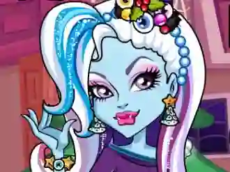 Monster High Christmas Party เกมออนไลน์