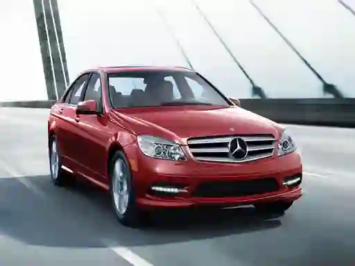C - Class Sedan Puzzle เกมออนไลน์
