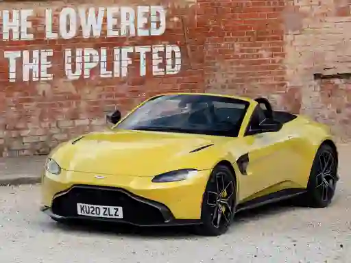 Aston Martin Vantage Roadster เกมออนไลน์