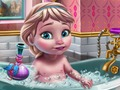 Baby Ice Queen: สนุกสนานในการอาบน้ำ  เกมออนไลน์