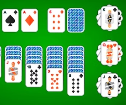 Klondike Solitaire 4 ชุด  เกมออนไลน์
