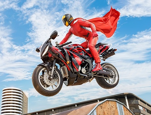 มอเตอร์ไซค์ตัวจริง Super Hero Stunt 3D  เกมออนไลน์