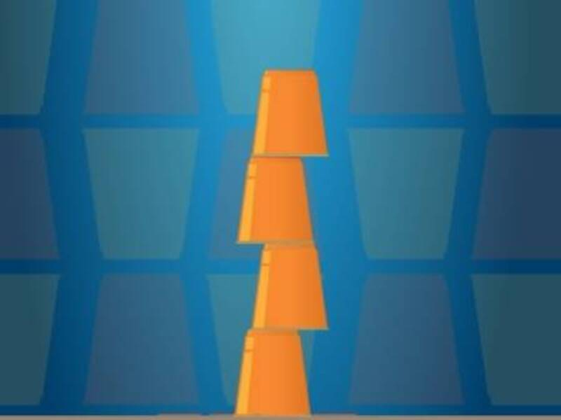 Cups Tower Builder เกมออนไลน์